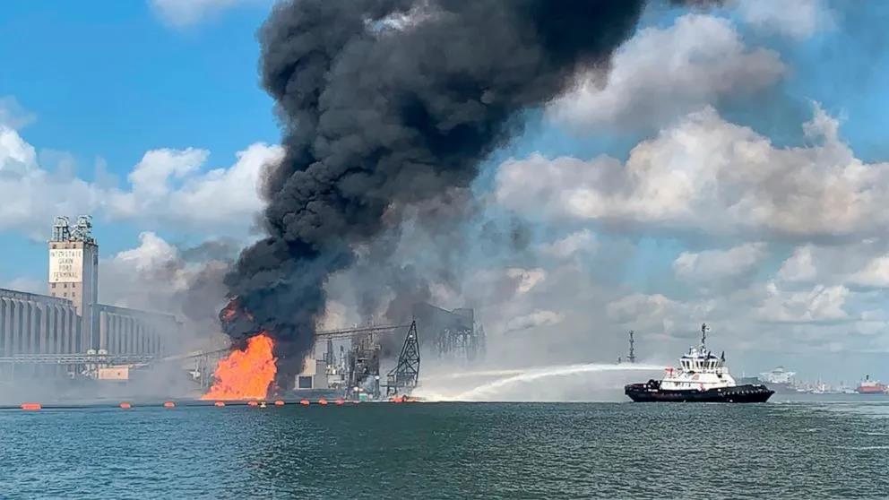 突發(fā)！輪船撞上天然氣管道，大爆炸！2死、2失蹤，6傷！